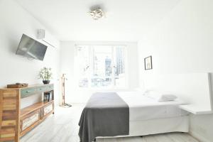 Maipu 812 VI by depptö