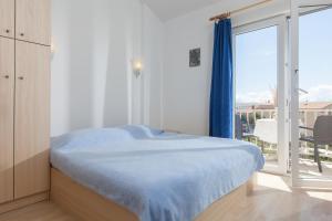 Apartments - Apartmani Borić - Podgora balcony sea view for 2 - 3 - 4 persons