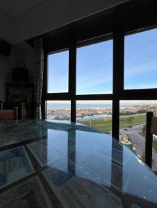 Punta Mogotes,hermosa vista al mar y al atardecer