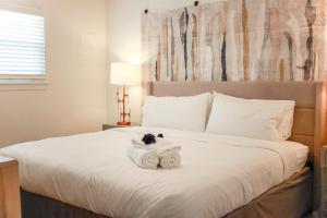 Sojourns Harborage Jellyfish Suite Near Beach