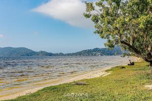 Aptos e Studios de frente para a Lagoa da Conceição SDR