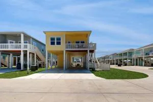 Oceanside Oasis - Palm Harbor