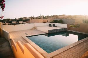 Argan Oasis Studio, Poolside Retreat near Taghazout
