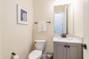 Nautical Cottage With Private Hot Tub Near Disney With Margaritaville Resort & Island H2O Access - 3044Sr