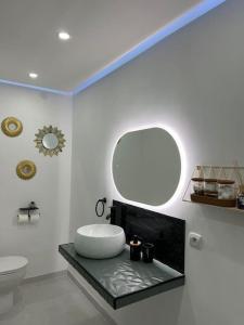 F2 à 12 mn de Paris avec Sauna - Parking privé