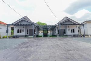 AL HAA SYA Homestay With Pool
