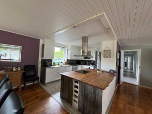 Villa with private pool and jacuzzi