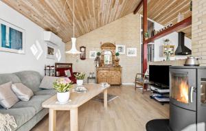 Lovely Home In Ålbæk With Sauna