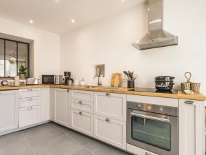 Maisons de vacances Gite chaleureux a Asserac, proche mer, jardin prive, wifi - FR-1-306-1285 : photos des chambres