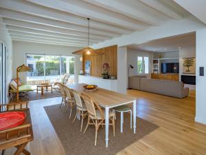 Villas Villa Renovee a Hossegor avec Piscine Chauffee, Proche Golf et Plage - FR-1-791-15 : photos des chambres