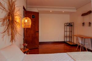 Elegante habitación baño compartido en Poblado -A7