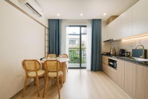 Lux Apartment Ngọc Khánh 2