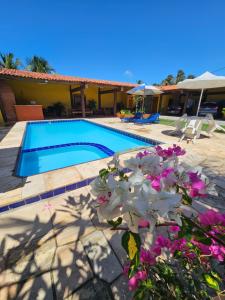 Apartamento 06 - na Praia do Futuro com piscina.