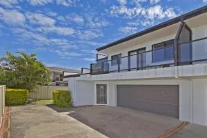 Beach Break Unit 4, 45 Park Street Evans Head - Evans Head