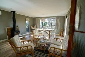 Raglan Oasis - Ruawaro