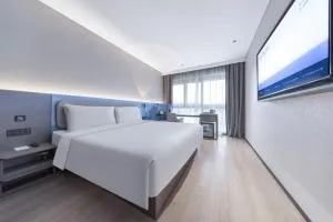 北京西站六里桥地铁站轻居酒店 - 石景山