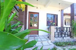 Jmt Star's Inn