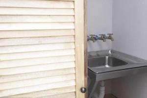 Conveniente ubicación en zona muy silenciosa Apt 3