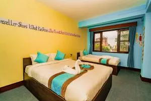 Rest Up Thamel Hostel - Саураха