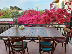 Kantouni Mezzamorto - 3hvězdičkové hotely ve městě Lefkímmi