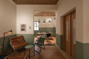 Pentstudio with Garden, City view 5mins to Old Quater