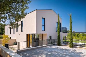 Modern villa Tia I with outdoor pool in Porec