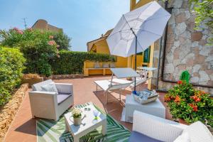 Isabel Beach and Bike