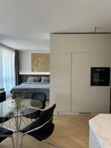 Luxe apartment near the airport - Unhošť