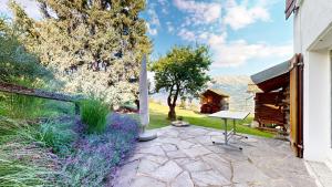 Mountain getaway in the heart of Nax