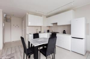 Przymorze Comfy Studio by BookingHost