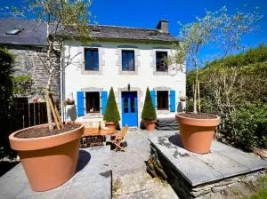 Granary at Kergudon Gites - Commana