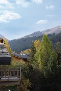 Mammoth Lodge by Alpine Resorts