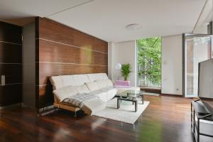 Saint Peters Apartment