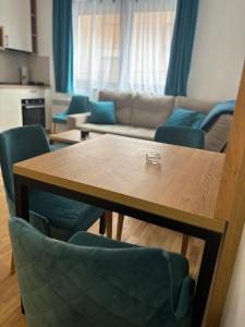 3 Monkeys Apartments - S3