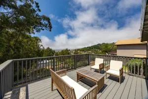 Entire Oceanview Coastal Retreat in Pacifica - 蒙塔拉