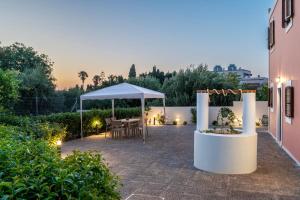 Latour Inspired by Elegance