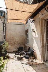 Appartements Au Formi'Dole, terrasse avec vue canal : photos des chambres