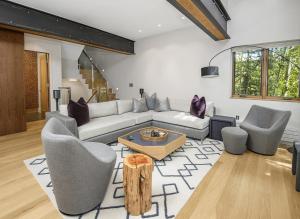 1175 A Casolar Del Norte Duplex