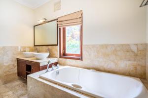 Villa Eldeweiss in the Heart of Canggu