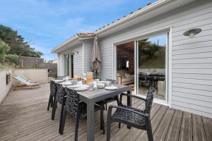 Maisons de vacances Maison pour 8 personnes - 300m de la plage : photos des chambres