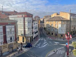 Estupendo y Nuevo apartamento Duplex en Haro