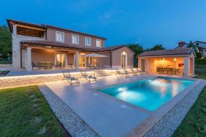 Villa Vita Pazin pet friendly for up to 8 people with private pool & playground in Central Istria