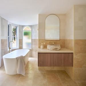 Karma Suites - Heart of Montville