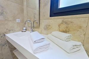 Bergeries de lArgiale - ARGHJALE - hôtel