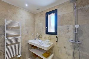 Bergeries de lArgiale - ARGHJALE - hôtel