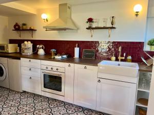 Appartements Retro Reverie, avec parking gratuit et terrasse : photos des chambres
