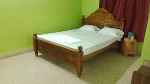 Square & Dormitory Stays