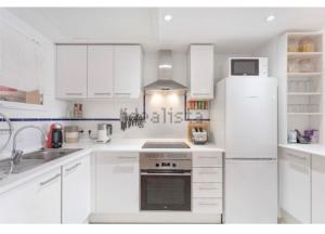 Apartamento precioso con piscina