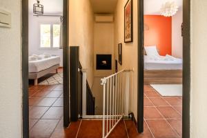 Maisons de vacances L-Occitane ~ Piscine ~ Climatisation ~ Parking : photos des chambres