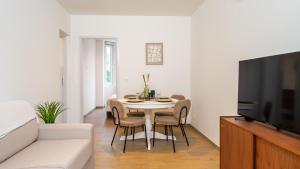 Appartements Villa Leone - Appart a 500m de la plage de Malo : photos des chambres